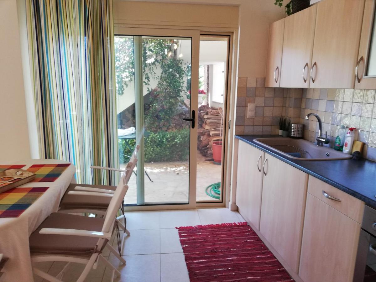 Althea Holiday Studio Agia Marina  Exterior foto